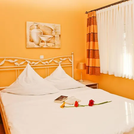 Duenenschloss - 02-04 Ostseebad Kühlungsborn